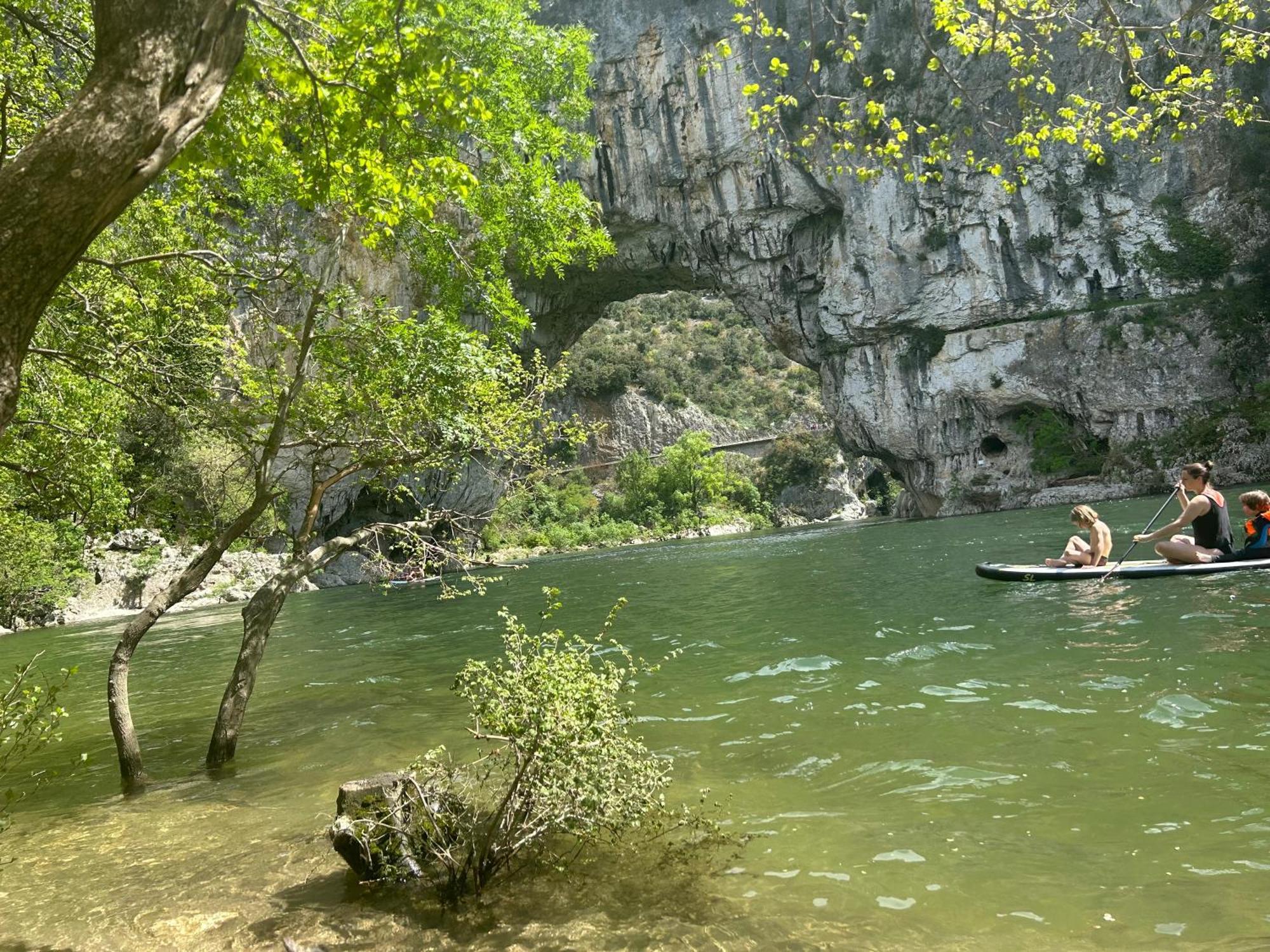 Les Chalets De Labeaume Dış mekan fotoğraf